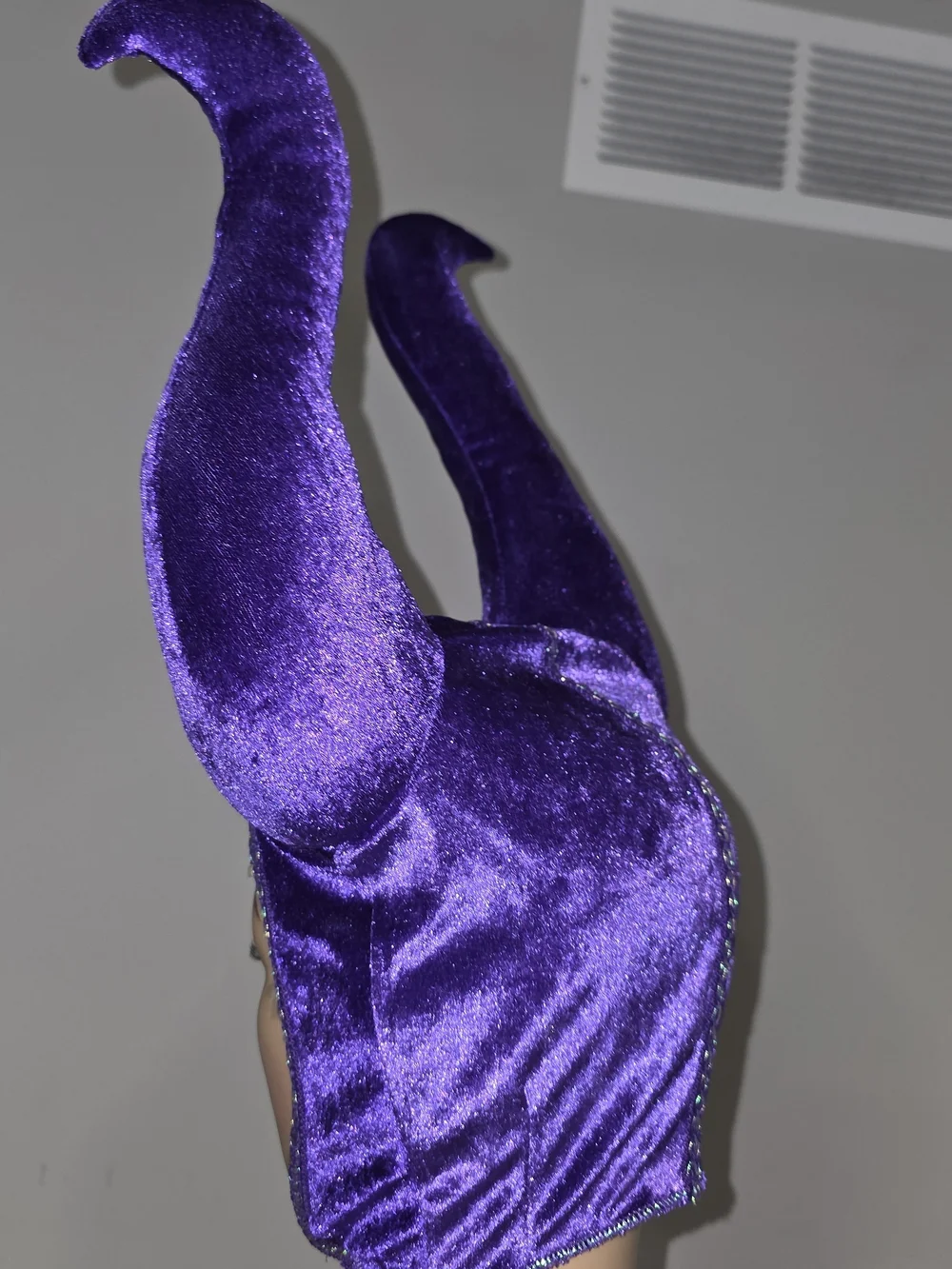 Disney Store Girls Maleficent Purple Velvet Horns Headpiece Size 5/6 Halloween